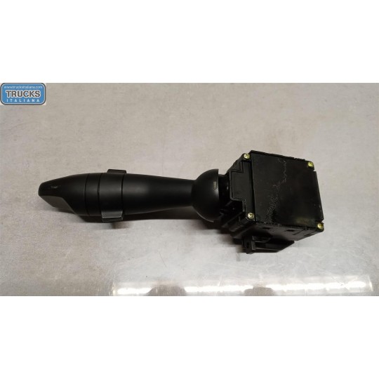 INTERRUTTORI E PULSANTI DEVIO RENAULT truck T 2014> usato