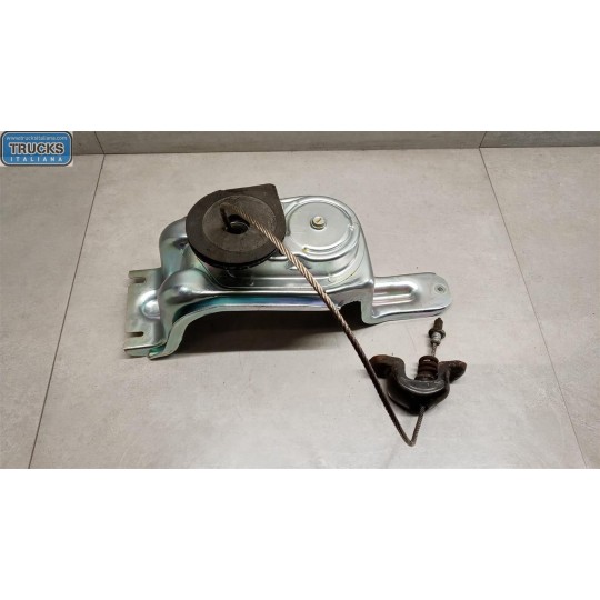 HOLDER WHEEL FIAT Freemont 2011> used