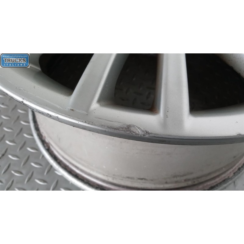 FIAT KIT ALLOY WHEELS  FIAT Croma 2007>2010 used