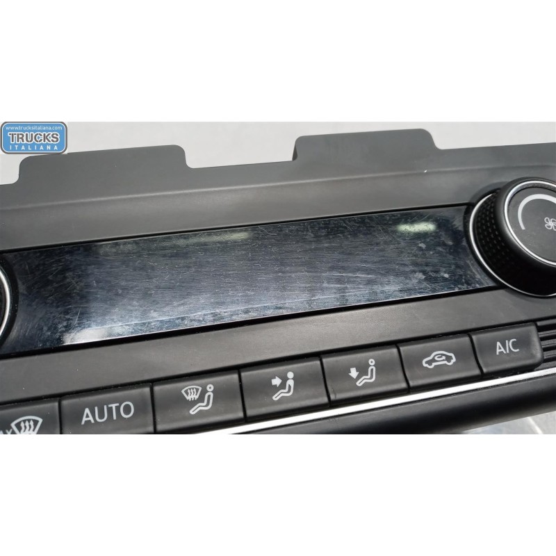 VOLKSWAGEN CENTRALINA CLIMATIZZATORE VOLKSWAGEN Polo 2014>2017 usato