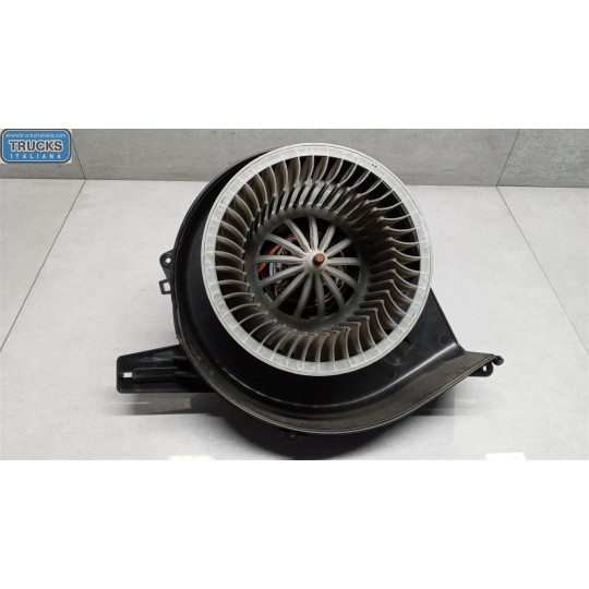 MOTORINO VENTILAZIONE INTERNA VOLKSWAGEN Polo 2014>2017 usato