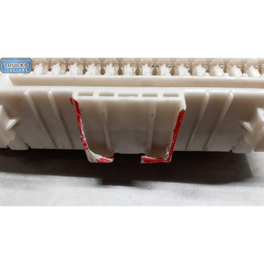 FUSE BOX ISUZU NPR used