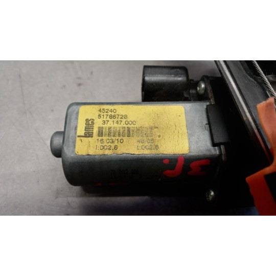 ALZA VETRI ANTERIORI DESTRO FIAT F.Punto Evo 2009>2012 usato