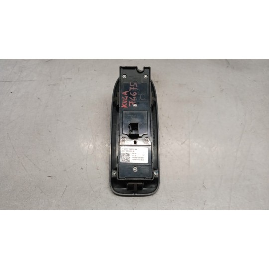 INTERRUTTORI E PULSANTI ALZAVETRI FORD Kuga 2008>2012 usato