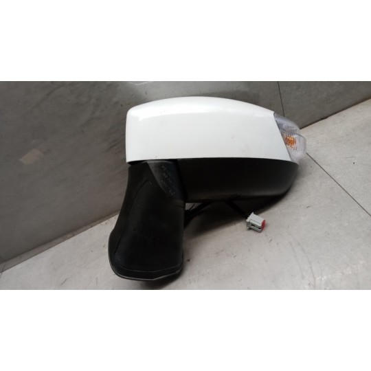 RETROVISORE ELETTRICO SINISTRO FORD Kuga 2008>2012 usato