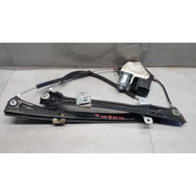 ALZA VETRI ANTERIORI...