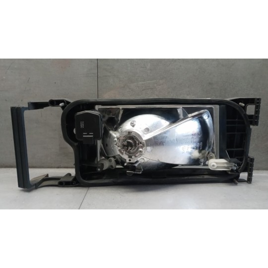 FARO ANTERIORE SINISTRO SCANIA Serie G 2005> usato