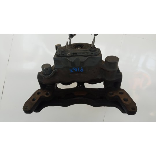 PINZA POSTERIORE DESTRA SCANIA Serie G 2005> usato