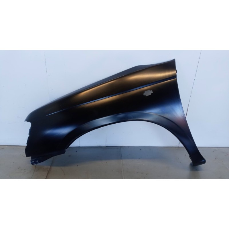 NISSAN LEFT FRONT MUDGUARD  NISSAN King Cab 1998>2002 new