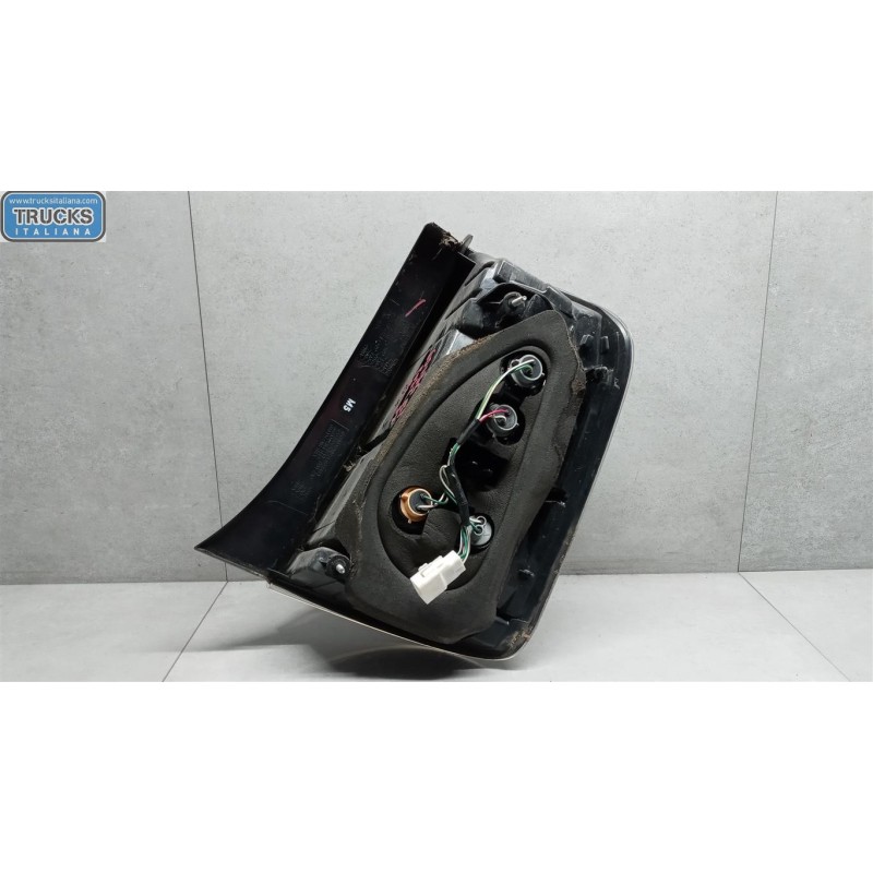 TOYOTA LEFT REAR LED LIGHT TOYOTA Prius 2004>2008 used