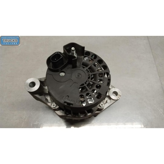 ALTERNATORE ALFA ROMEO Giulietta 2010>2016 usato