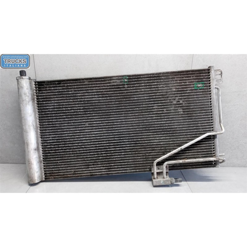MERCEDES-BENZ RADIATORE CLIMATIZZATORE MERCEDES-BENZ Classe C (W203) 2000>2004 usato