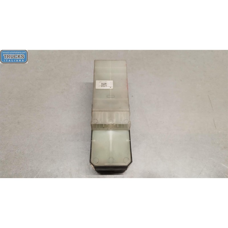 FIAT INTERRUTTORI E PULSANTI ALZAVETRI FIAT Sedici 2005>2009 usato