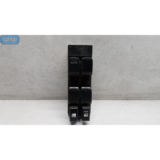 INTERRUTTORI E PULSANTI ALZAVETRI FIAT Sedici 2005>2009 usato