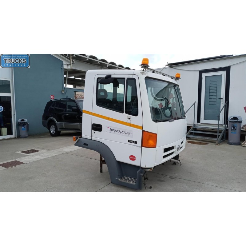 NISSAN truck CABINA NISSAN truck Atleon usato