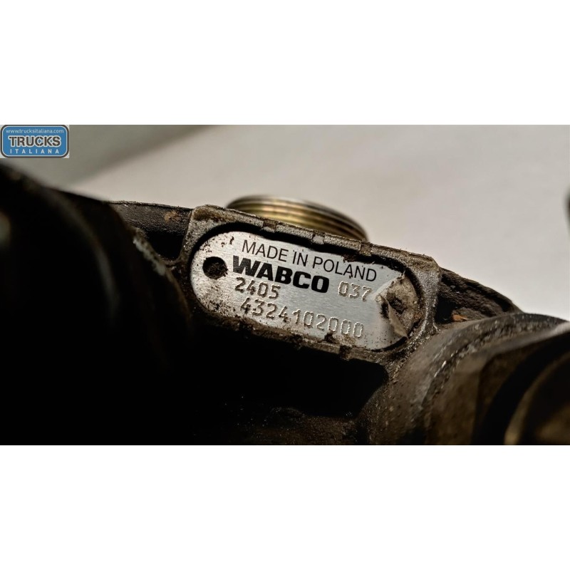 NISSAN truck ESSICCATORE NISSAN truck Atleon usato