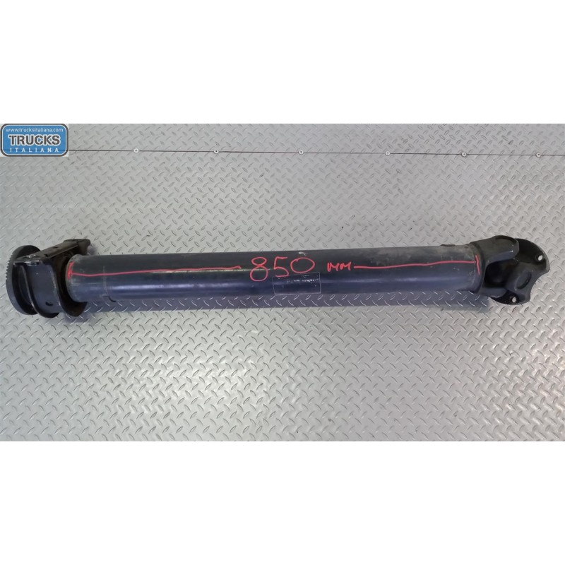 NISSAN truck ALBERO TRASMISSIONE ANTERIORE NISSAN truck Atleon usato