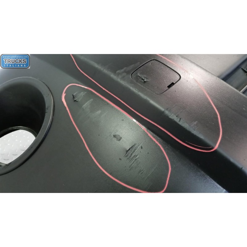 PEUGEOT PARAURTI ANTERIORE PEUGEOT Bipper 2007> usato