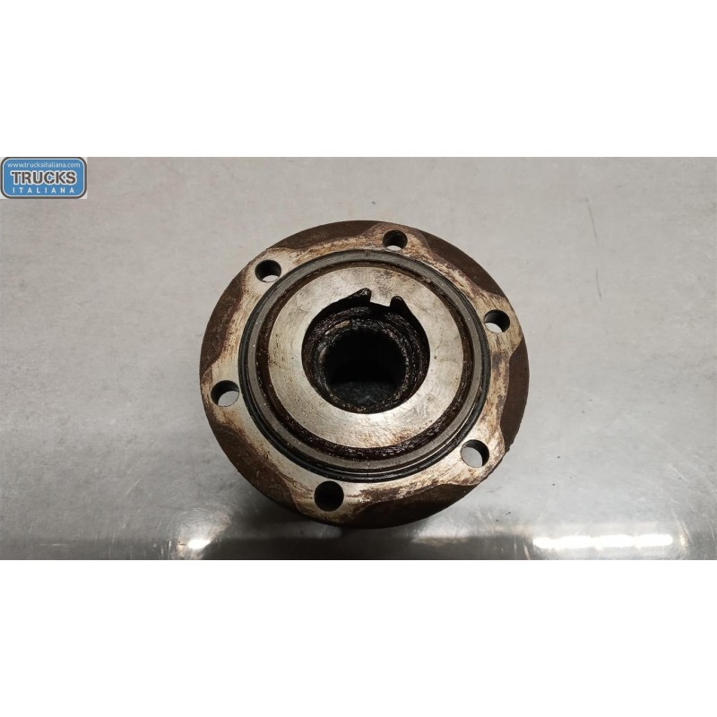 SUZUKI MOZZO RUOTA LIBERA 4X4 SUZUKI Vitara 1988>1996  usato