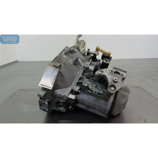 GEARBOXES  PEUGEOT 207 2006>2009 used