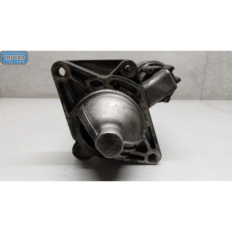 NISSAN Van STARTER MOTOR NISSAN Van Primastar 2002> used