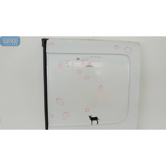 RIGHT LOAD DOOR NISSAN Van Primastar 2002> used