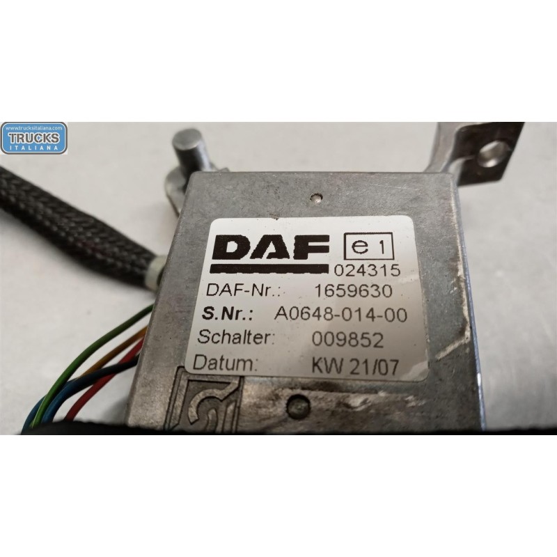 DAF INTERRUTTORI E PULSANTI DEVIO DAF XF105 usato