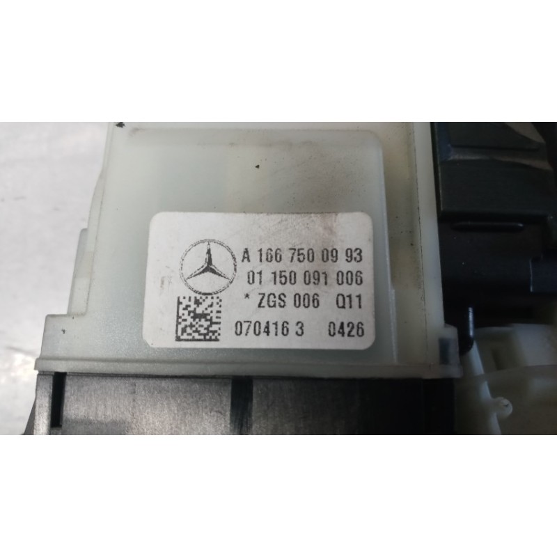 MERCEDES-BENZ van DOOR HANDLE  MERCEDES-BENZ van Vito-V (W447) 2014>2019 used