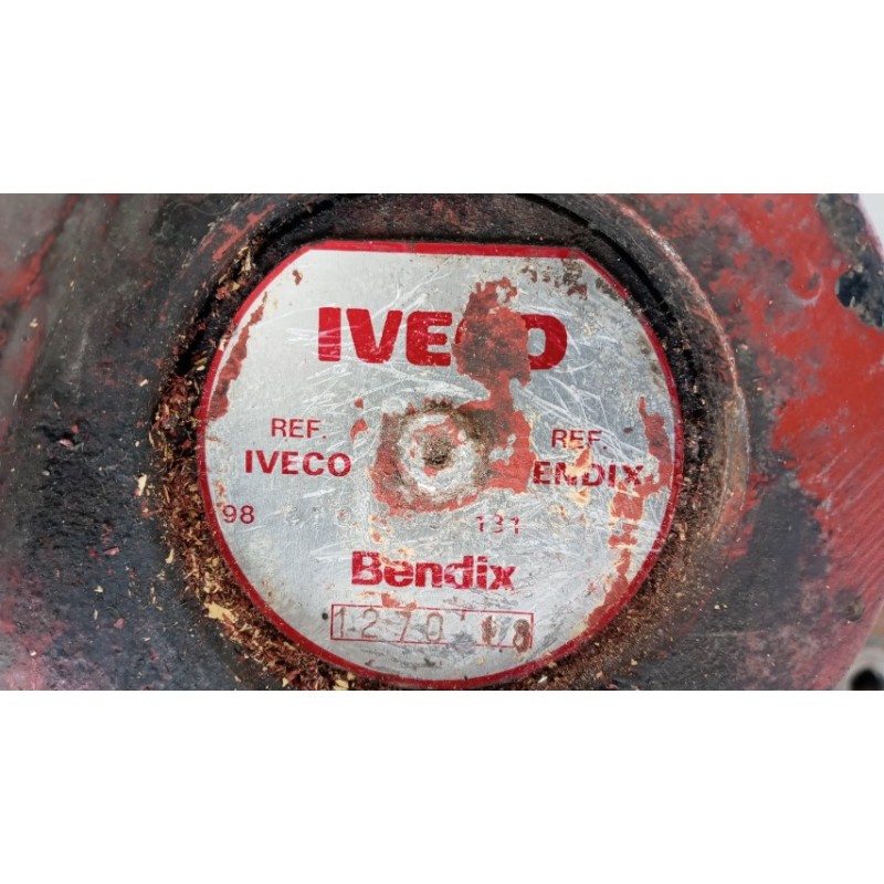 IVECO PINZA ANTERIORE DESTRA IVECO EUROTECH usato