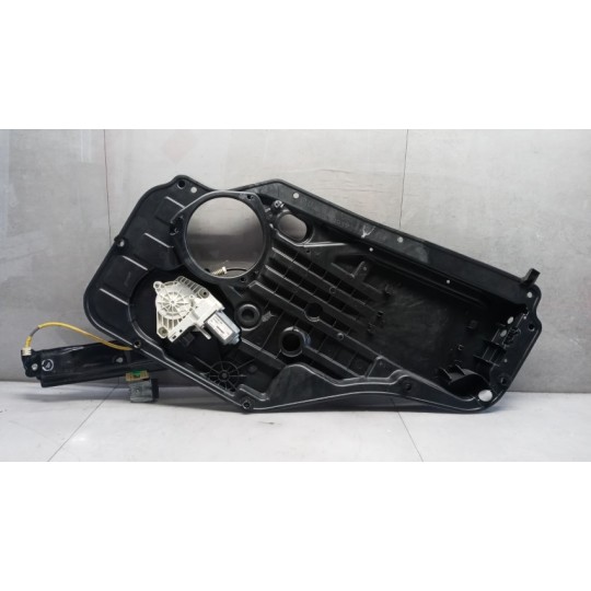 ALZA VETRI ANTERIORI DESTRO SCANIA Serie G 2016> usato