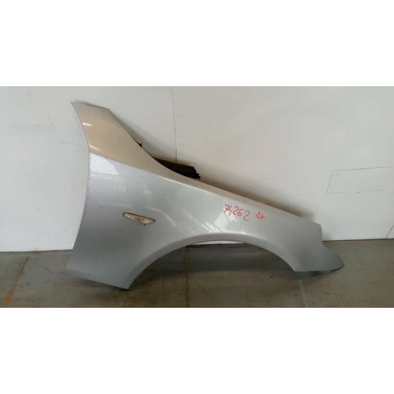 BMW RIGHT FRONT MUDGUARD  BMW Serie 5 (E60/E61) 2004> used