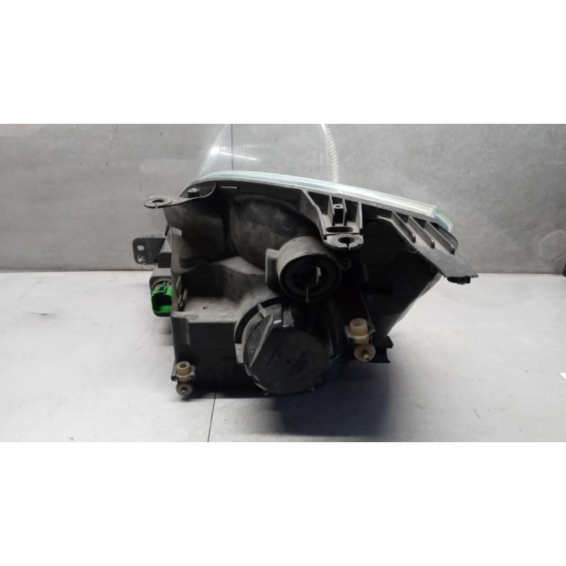 FORD RIGHT HEADLIGHT FORD Fiesta 2002>2005 used