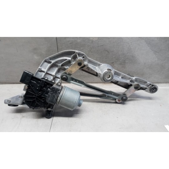 windshield wiper motor RENAULT Zoe 2019> used