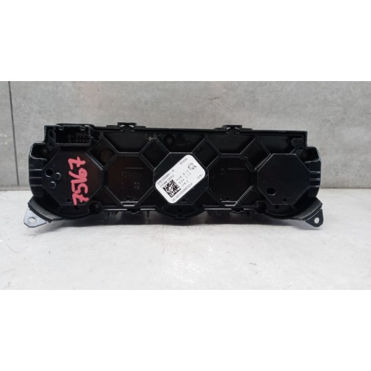 AC CONTROL UNIT RENAULT Zoe 2019> used