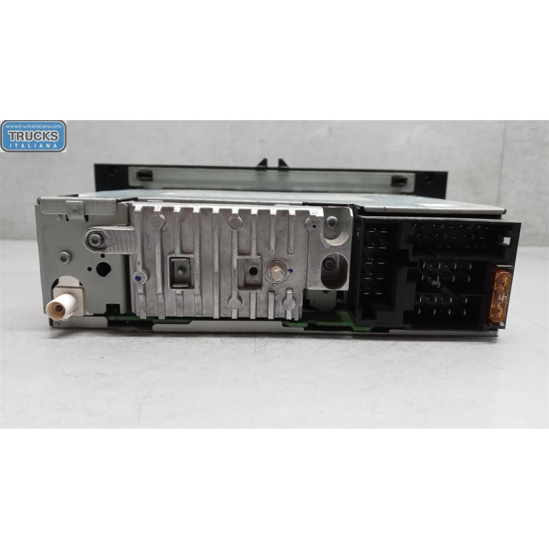 MERCEDES-BENZ truck AUTORADIO MERCEDES-BENZ truck Actros euro 5 2008>2013 usato