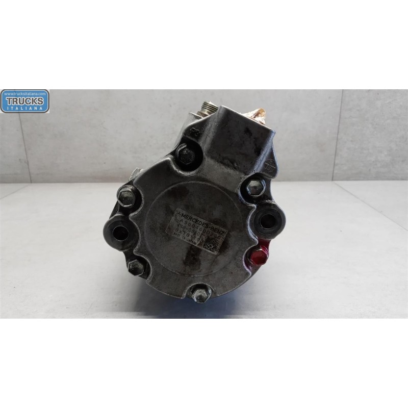 MERCEDES-BENZ truck POMPA IDROGUIDA MERCEDES-BENZ truck Actros euro 5 2008>2013 usato
