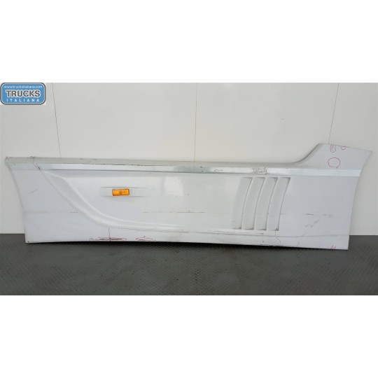MINIGONNA DESTRA MERCEDES-BENZ truck Actros euro 5 2008>2013 usato