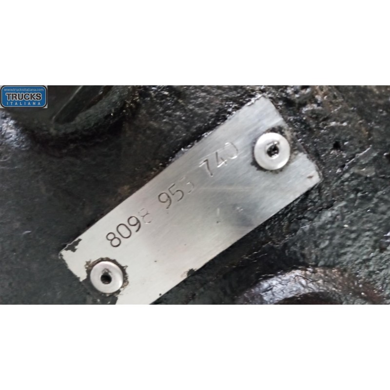 VOLVO truck STEERING BOX VOLVO truck FH13 used