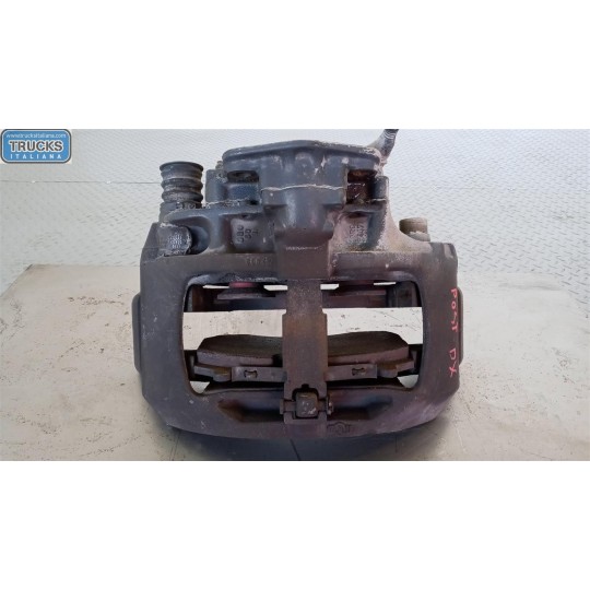 PINZA POSTERIORE DESTRA SCANIA 124 usato