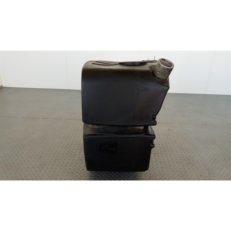 IVECO SERBATOIO ADBLUE IVECO Stralis 2007>2013 usato