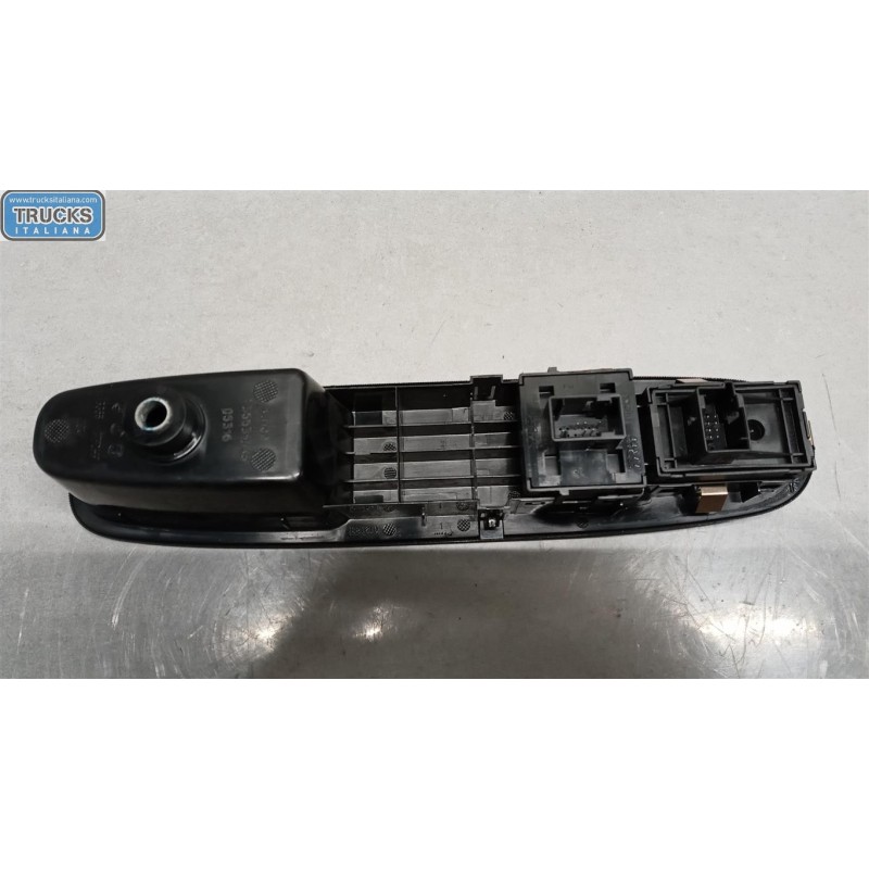 LANCIA VARIOUS SWITCHES AND BUTTONS A
 LANCIA Ypsilon 2015> used