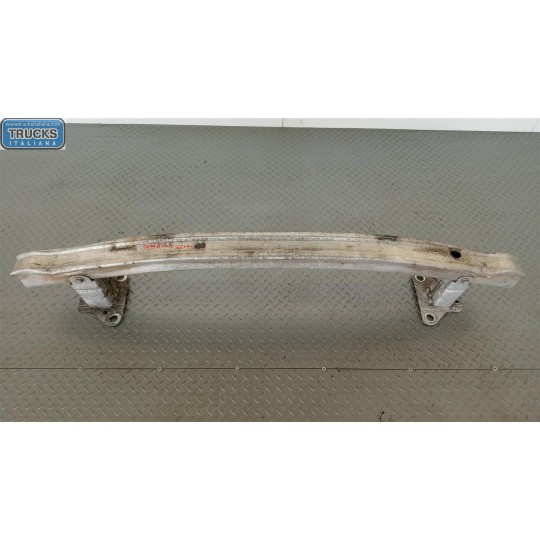 TRAVERSA ANTERIORE PARAURTO RENAULT Scenic 2006>2009 usato