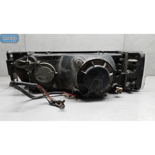 RIGHT HEADLIGHT IVECO EUROTECH used
