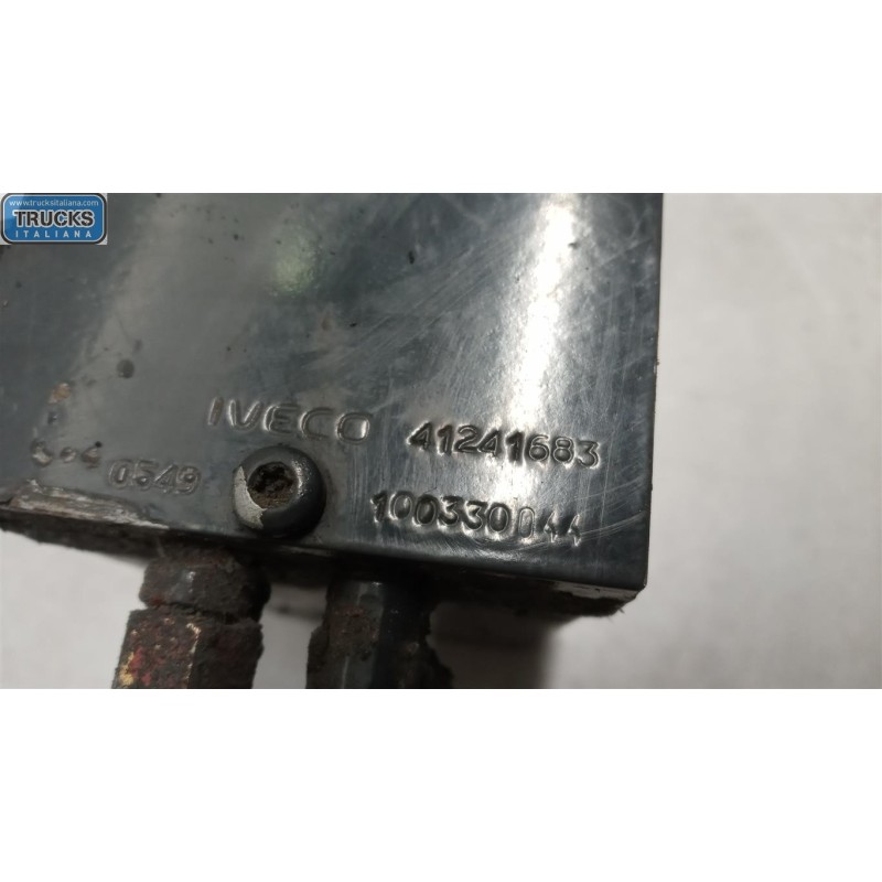 IVECO CAB LIFT PUMP  IVECO EUROTECH used