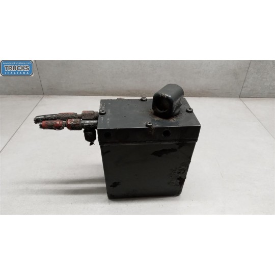 CAB LIFT PUMP  IVECO EUROTECH used