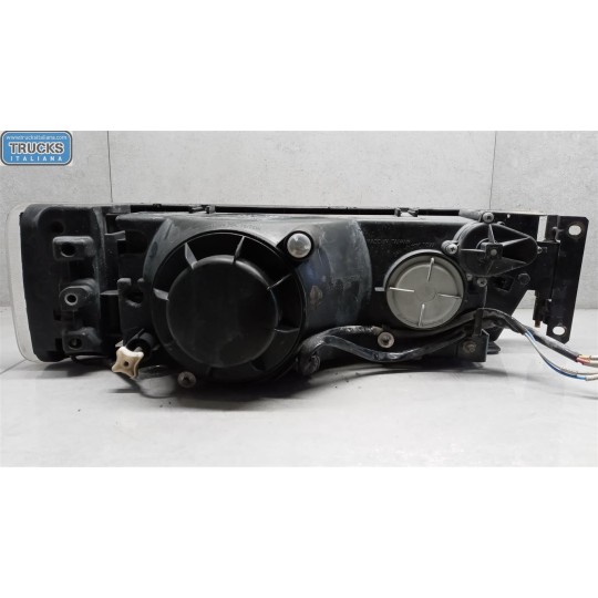 FARO ANTERIORE SINISTRO IVECO EUROTECH usato