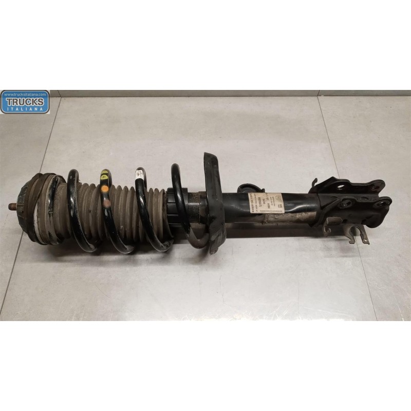 FIAT LEFT FRONT SCHOCK ASSORBER FIAT F.500L 2012> used