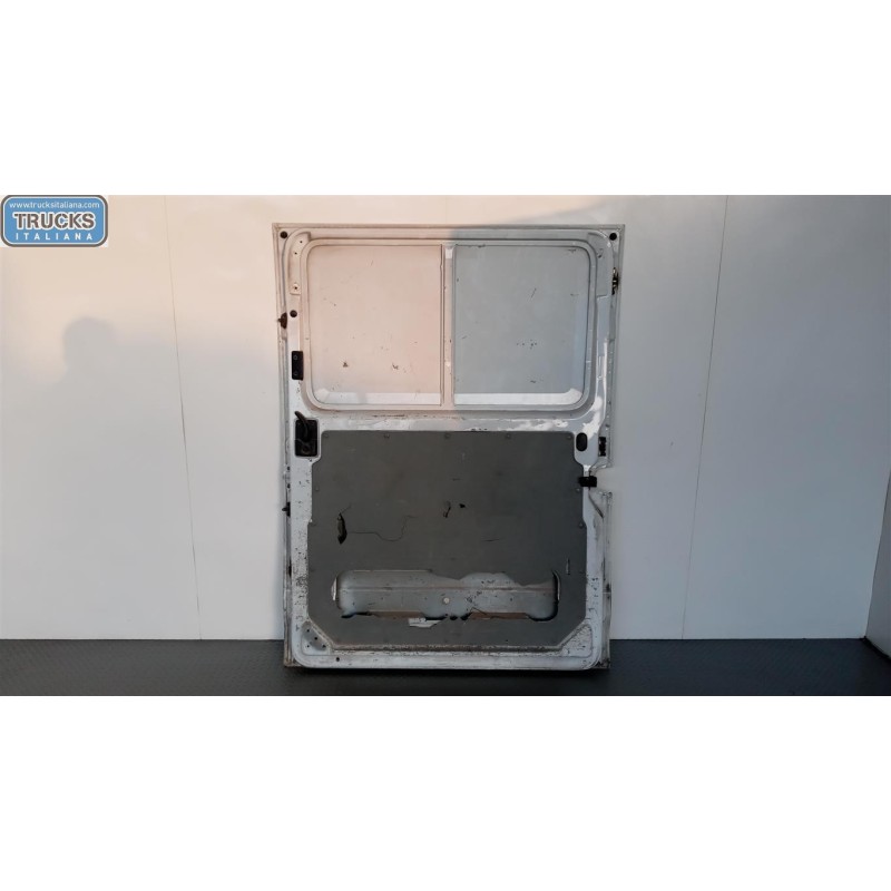 RENAULT van RIGHT SIDE SLIDING DOOR RENAULT van Master 2003>2010 used