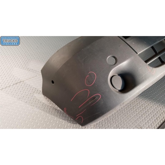 PARAURTI ANTERIORE RENAULT van Master 2003>2010 usato