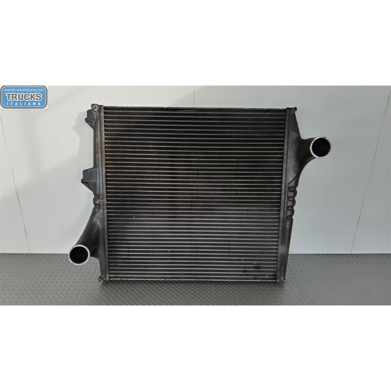 VOLVO truck RADIATORE INTERCOOLERS VOLVO truck FH13 usato